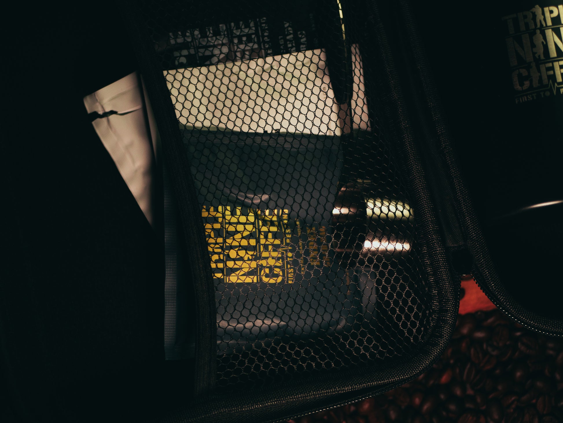 (Clearance) HARD SHELL CARRY CASE